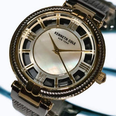 KENNETH COLE Ladies 4