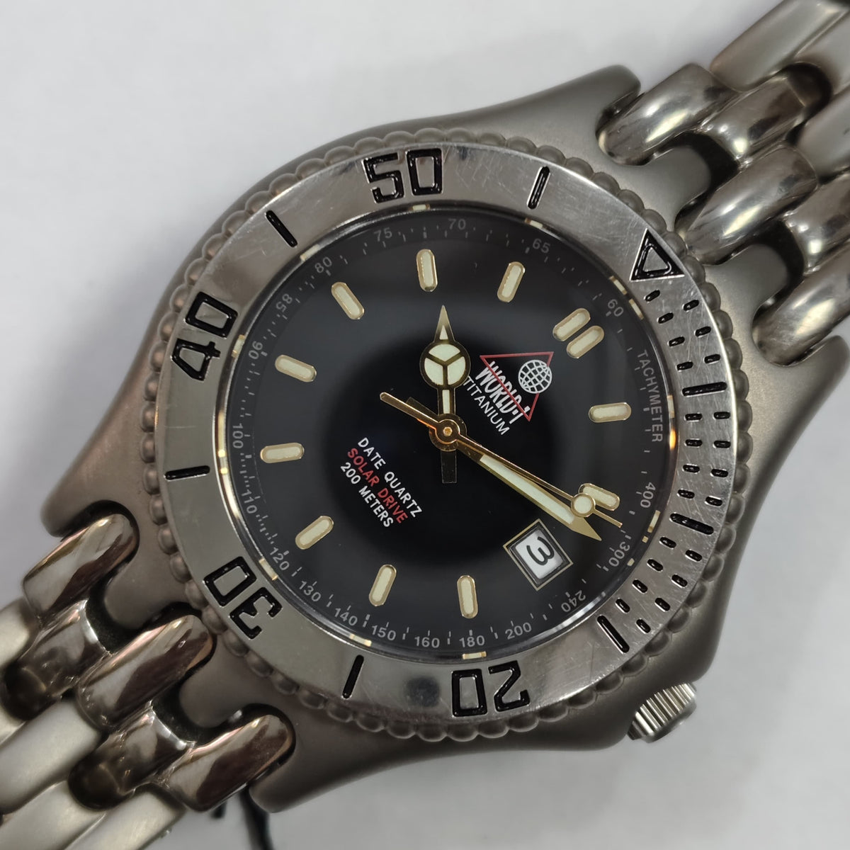 World 1 Titanium