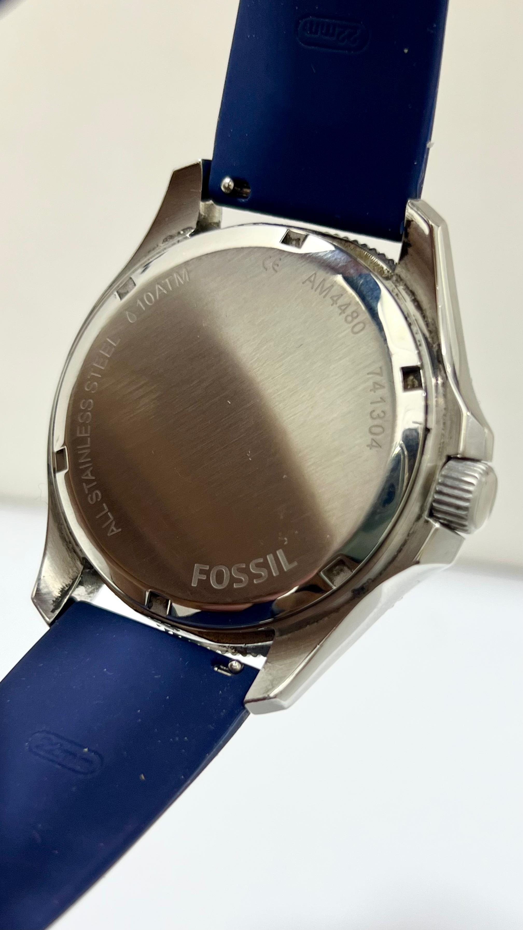 Fossil Retro Traveler
