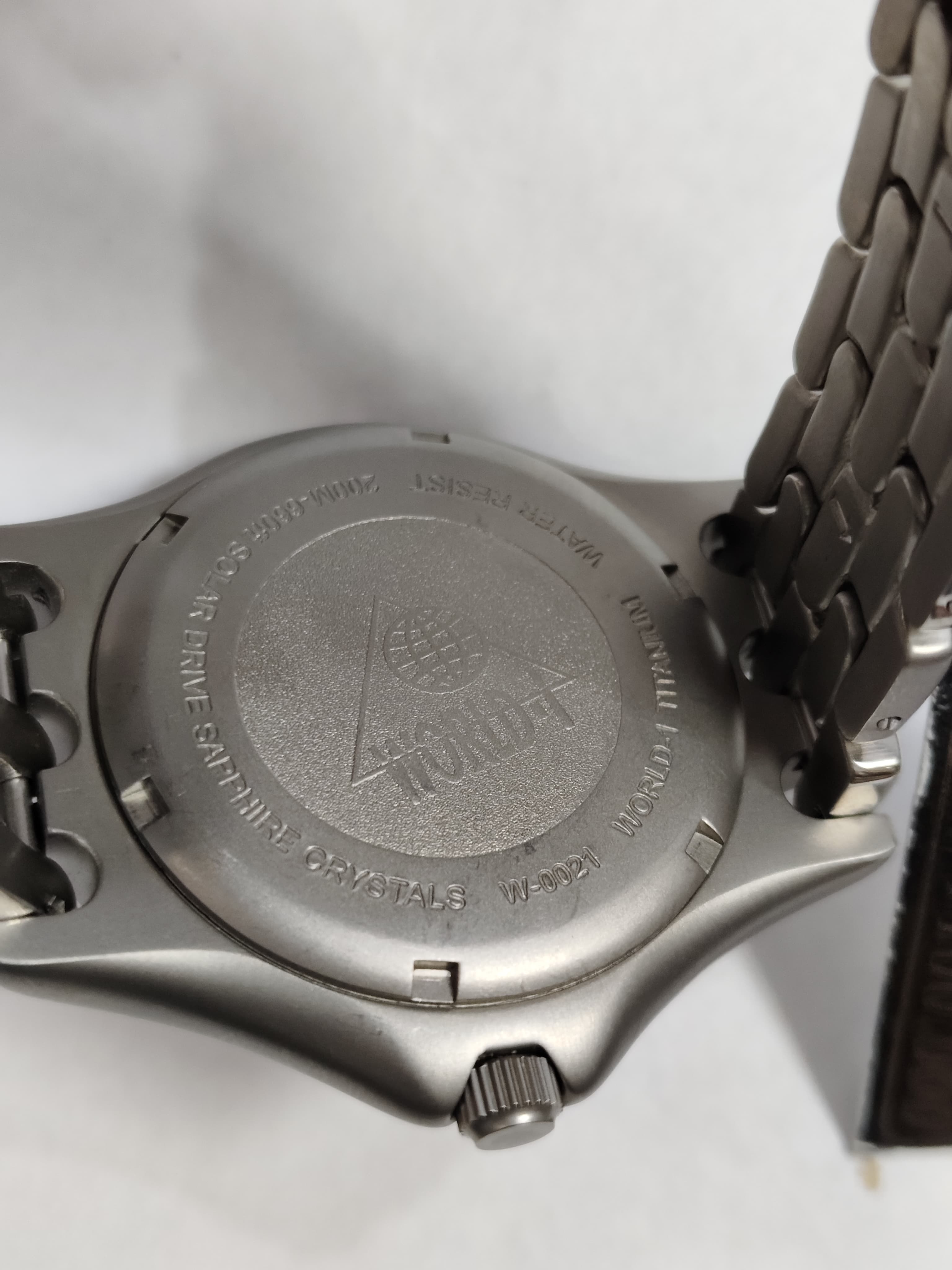 World 1 Titanium